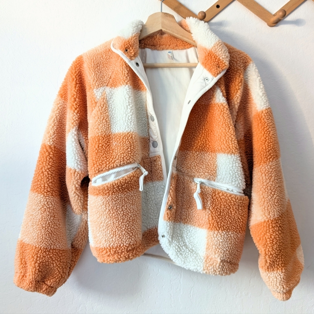 [SOLD] EUC FP Movement Hit The Slopes Printed Fleece Jacket